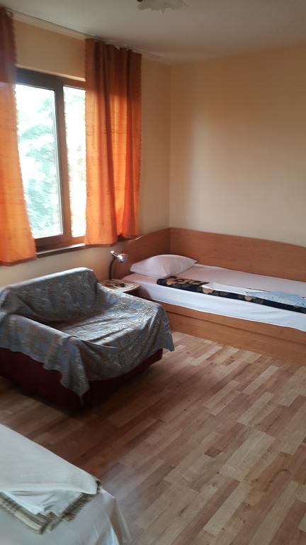 Nelly Guest House Sozopol Eksteriør bilde